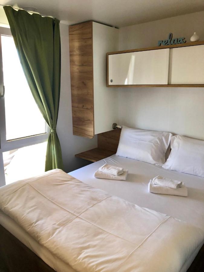 Premium Mobile Homes Istria - Camping Lanterna Porec - Luxury Mobilhome エクステリア 写真
