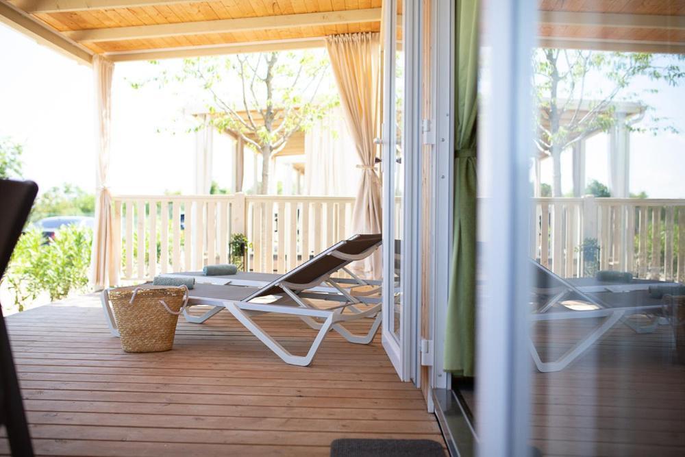 Premium Mobile Homes Istria - Camping Lanterna Porec - Luxury Mobilhome エクステリア 写真