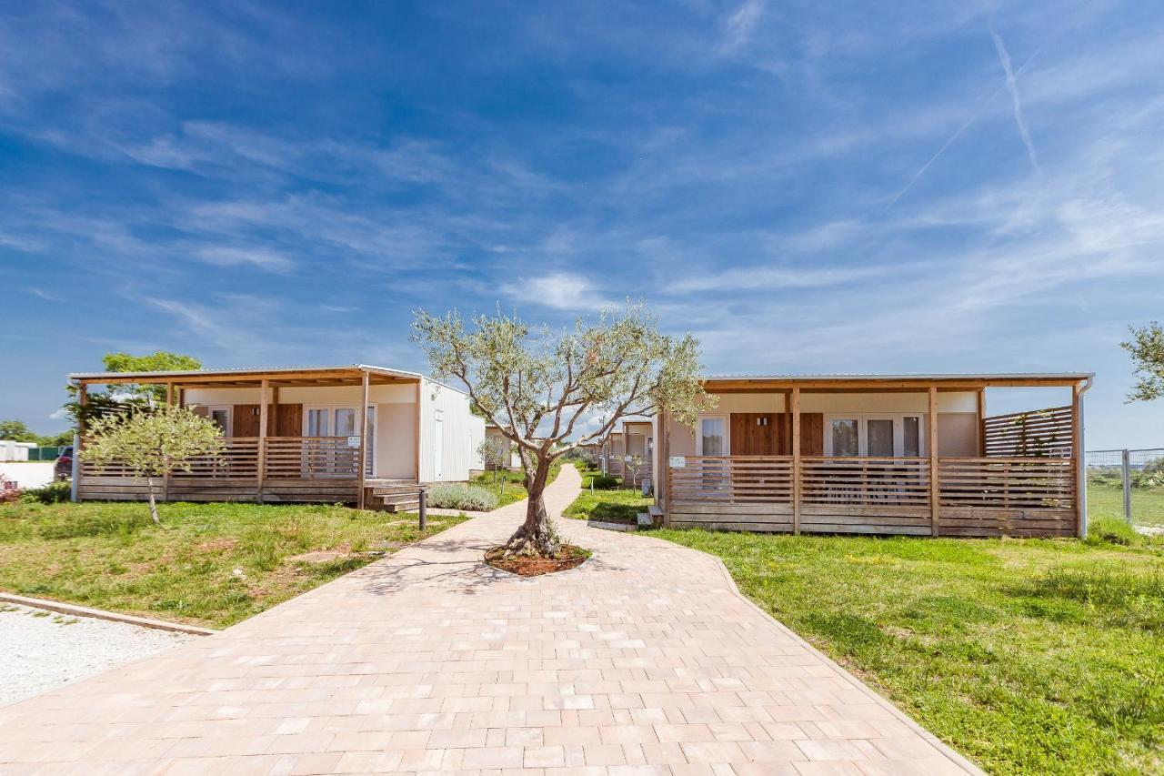 Premium Mobile Homes Istria - Camping Lanterna Porec - Luxury Mobilhome エクステリア 写真