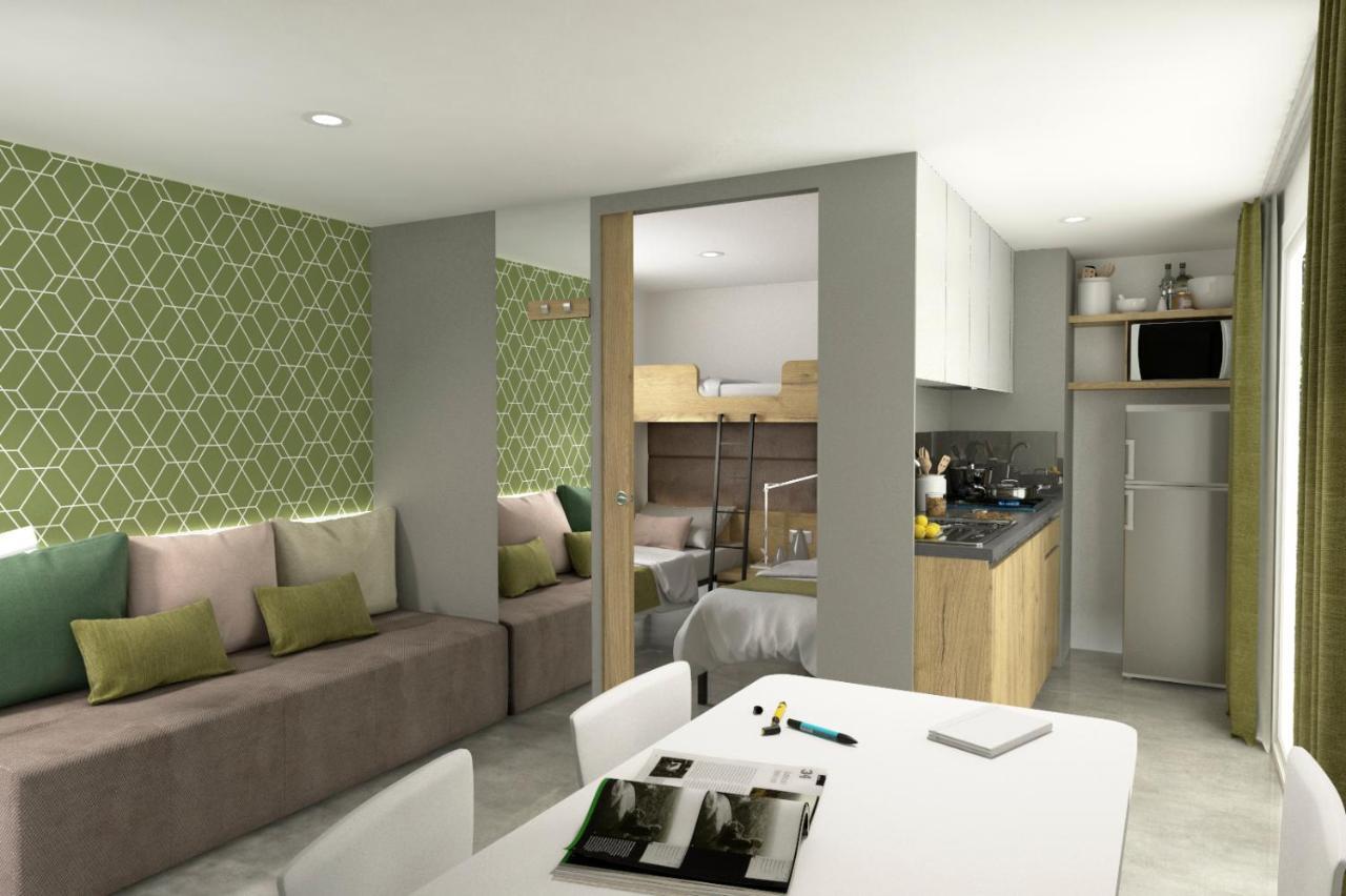 Premium Mobile Homes Istria - Camping Lanterna Porec - Luxury Mobilhome エクステリア 写真